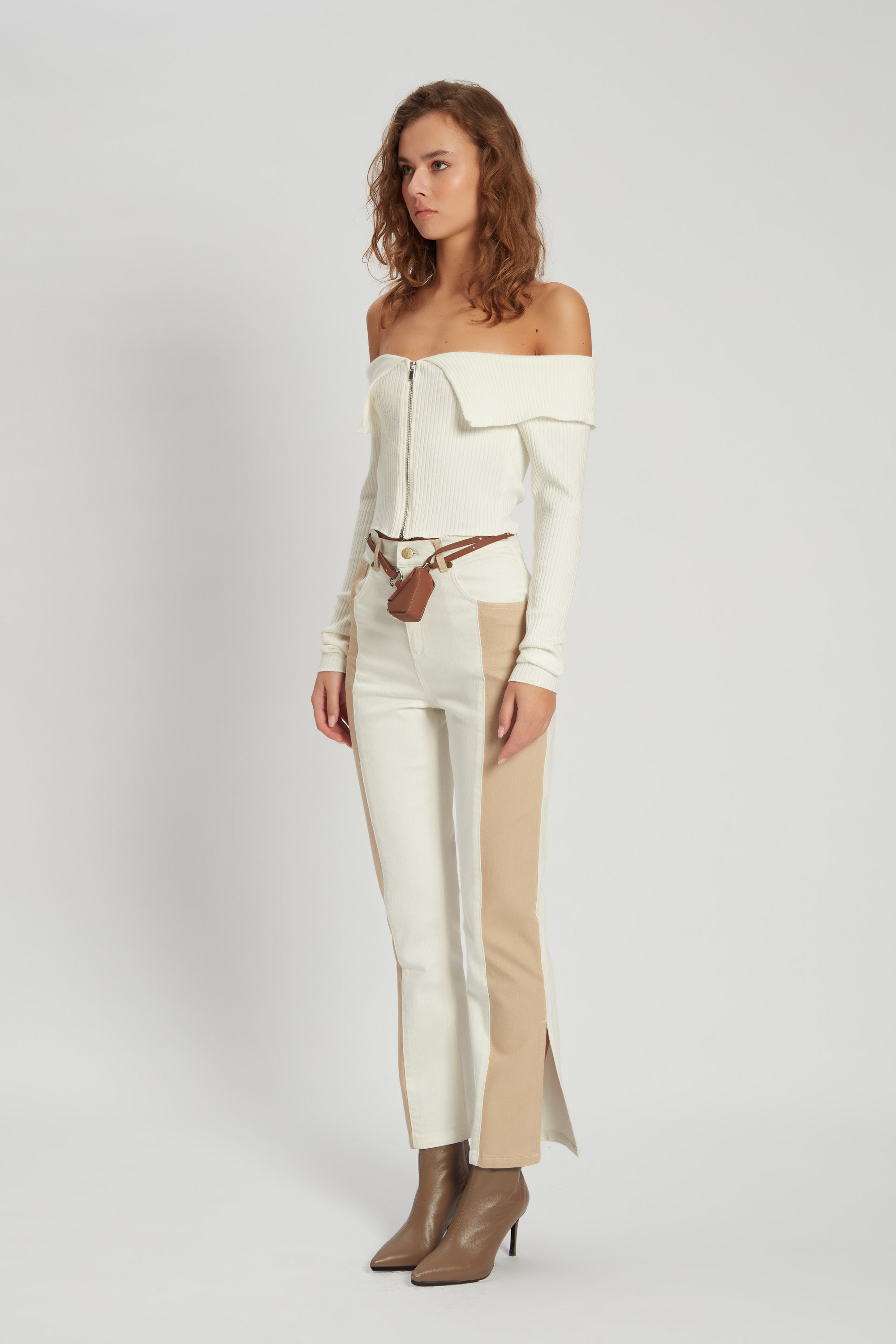 AULT WHITE&BEIGE DENIM PANTS